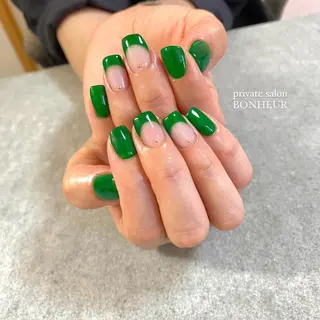ネイル BONHEUR Annaのネイルデザイン