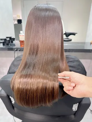 ロング LUANA/千種 竹内康のヘアスタイル