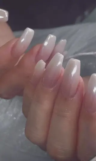 ネイル Me d'eau所属・Me d'eau Rinaのネイルデザイン