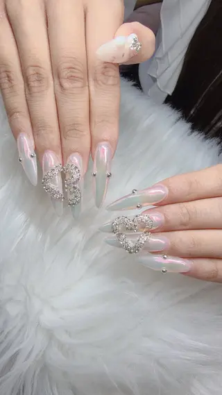 ネイル Lee Nailsのネイルデザイン