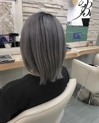 ショート カラー Blue hair lau所属・中川 仁のヘアスタイル
