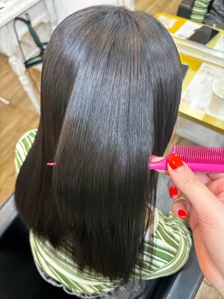 ミディアム シオン/艶髪カラー/ 韓国ヘアのヘアスタイル