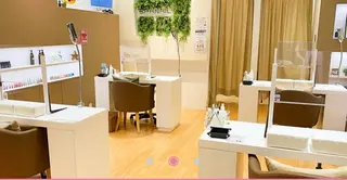 ネイル 渡邉 志音のネイルデザイン