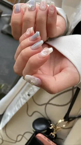 ネイル nailsalon　hue所属・小山 羽奈のネイルデザイン