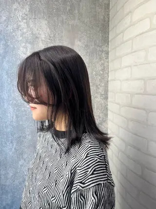 ミディアム カラー 詩乃🎀ピンク 暖色系🫧レイヤーのヘアスタイル