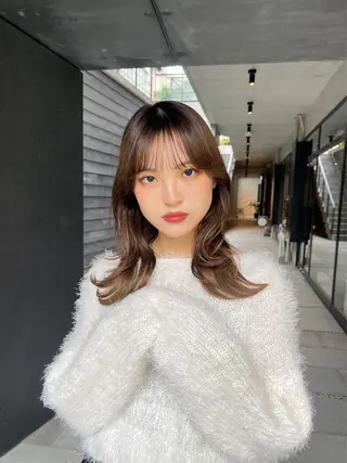 セミロング カラー 愛莉/ラベンダー/ ベージュ/ブラウンのヘアスタイル