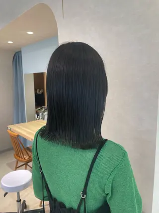 ミディアム カラー Osoko Hiyoriのヘアスタイル