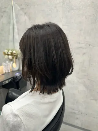 ミディアム カラー Misora/ボブ/ レイヤー/艶カラーのヘアスタイル