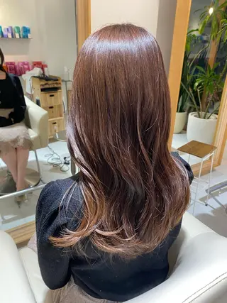 セミロング カラー 安永 涼のヘアスタイル