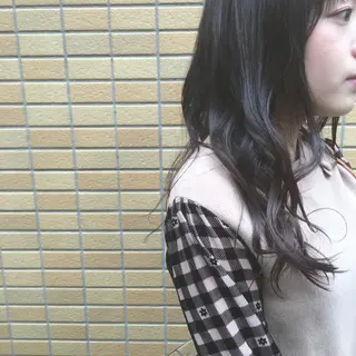 ロング カラー しのはら まどかのヘアスタイル