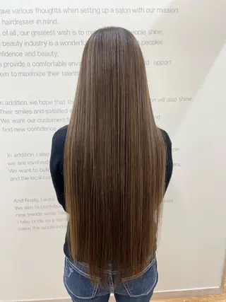 ロング ブリーチ👩‍🦳/ ‪✂︎MANAMIのヘアスタイル