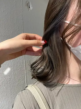 ミディアム 𝐀𝐲𝐚𝐤𝐚 /艶髪/ストレートのその他イメージ