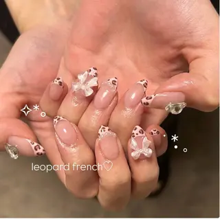 ネイル .*･ﾟCHAM NAIL✧︎*。のネイルデザイン