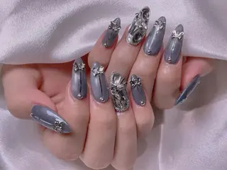 ネイル M2ネイルサロン【長さ出し&フィルイン導入店】所属・長さ出し専門店 RIRIのネイルデザイン