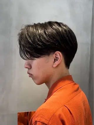 ショート パーマ メンズ nico TOKYO所属・ニュアンス/ センターパート/イノのヘアスタイル