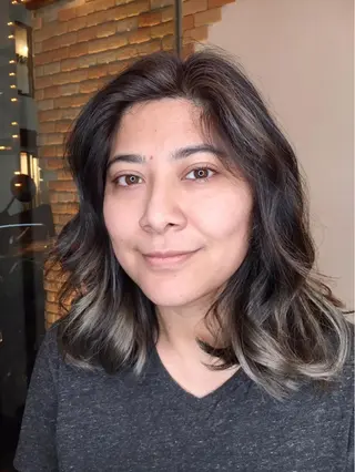 ミディアム 武内 由貴のヘアスタイル