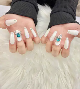 ネイル Angie Nail所属・Angie Nail CHIYURIのネイルデザイン