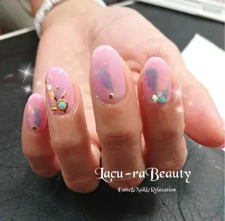 ネイル 小顔と腸の専門店 ラクーラビューティのエステ・リラクイメージ