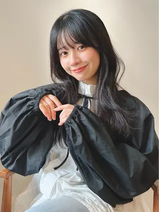 ロング カラー パーマ 🫧小顔×似合わせ× 透明感カラー🫧のヘアスタイル