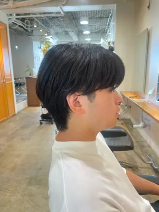 メンズ RIN／韓国ヘア レイヤーカットのヘアスタイル