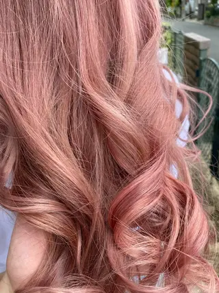 セミロング カラー パーマ ヘアアレンジ メンズ キッズ HairSignature所属・ブリーチ指名神戸 No.1美容師RENのヘアスタイル