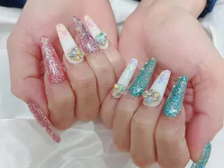 ネイル CC  NailSalon川崎店所属・C ✨Mのネイルデザイン