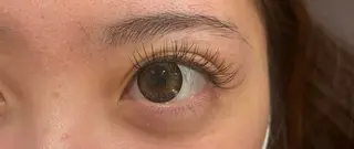 マツエク・マツパ Bish Yanaのヘアスタイル