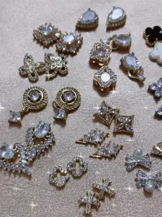 ネイル ecrin (エクラン)のネイルデザイン