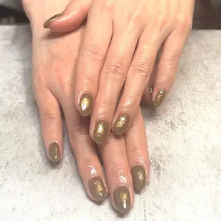 ネイル 岡村 歩美のネイルデザイン