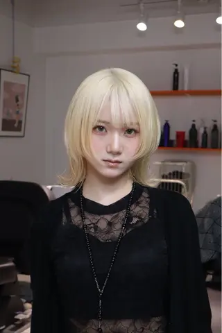 ミディアム カラー レイヤーカット /ハイトーンchaoのヘアスタイル