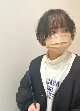 ショート カラー 田中 あやなのヘアスタイル