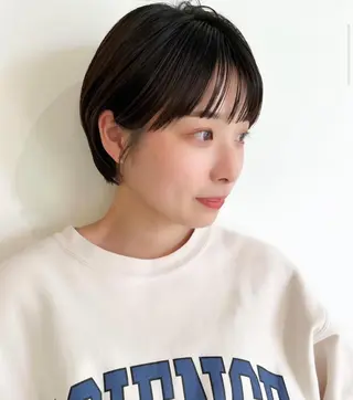 ショート ブリーチカラー🎀 韓国風/寺門美優のヘアスタイル