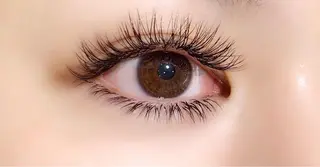 マツエク・マツパ YELLIO所属・YELLIO (エーリオ)のマツエク・マツパデザイン