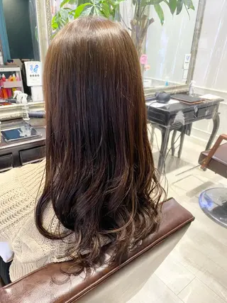 ロング カラー 福田 里央のヘアスタイル