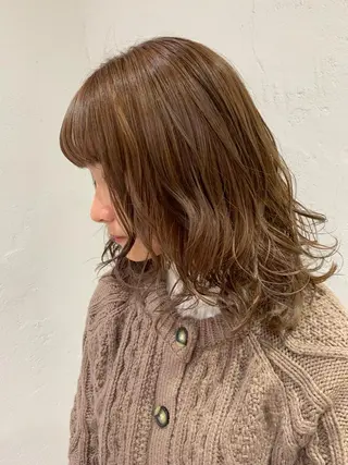 ミディアム カラー 🫧透明感カラー/ ボブ/小笠原汐海🪽のヘアスタイル