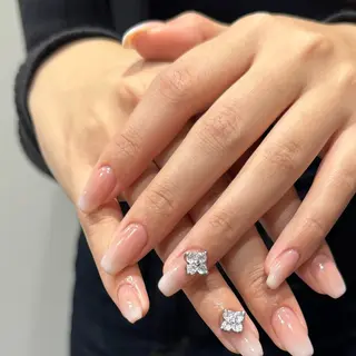 ネイル Tigris.所属・Tigris. sadamotoのネイルデザイン