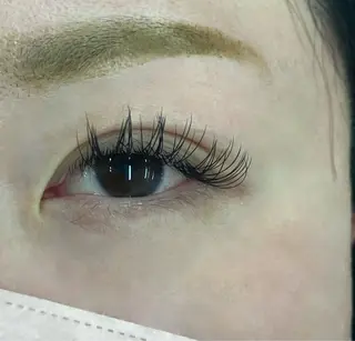 マツエク・マツパ まつげパーマ・マツエク・眉毛専門サロン BeautySalon COCO 豊橋店所属・横井 和華のマツエク・マツパデザイン