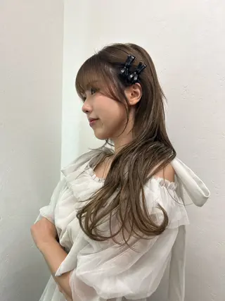 セミロング カラー オリーブ/ 透明感カラー/れいあのヘアスタイル