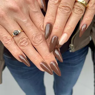 ネイル IROHA Nail 矢掛萌子のネイルデザイン