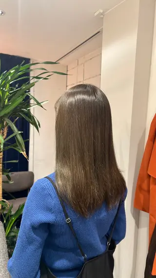 セミロング カラー ☆ HARUKA ☆のヘアスタイル