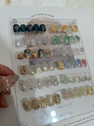 ネイル younail所属・Younail 🍇のネイルデザイン