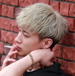 ショート カラー パーマ メンズ メンズ特化✂️ 小枝 優生のヘアスタイル