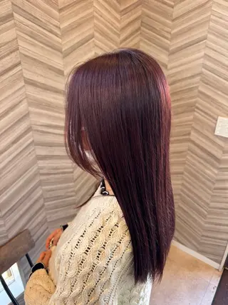 カラー 二俣 秋亜のヘアスタイル