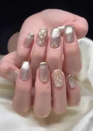 ネイル マツエク・マツパ アイブロウ Nail&eye Belire 新宿のネイルデザイン
