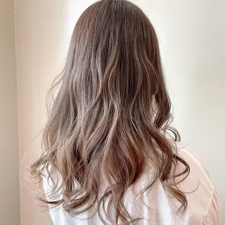 セミロング Maria Satoのヘアスタイル