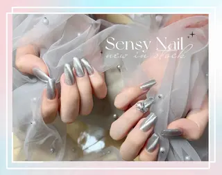 ネイル Sensy ネイル スタジオのネイルデザイン