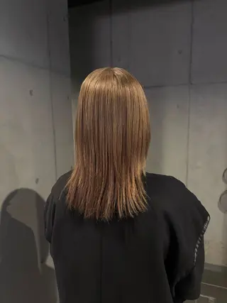 ミディアム カラー 〖❁田尻千尋| LEONID❁〗のヘアスタイル