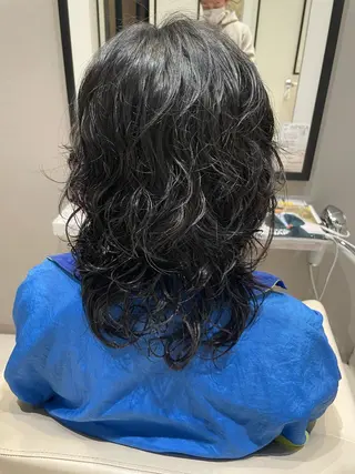 セミロング パーマ k-twoたき✨艶感 カラー／美髪矯正のヘアスタイル