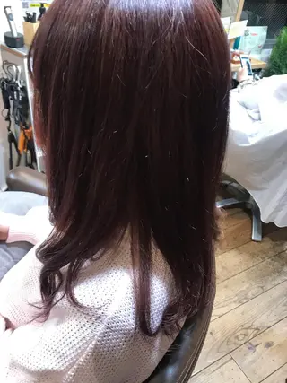 セミロング 勝沼 佑季のヘアスタイル