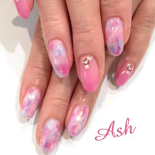 ネイル 🩵NORIKO 上品ネイルが得意🩵のネイルデザイン